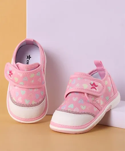Cute Walk by Babyhug Velcro Closure Musical Heart Print Casual Shoes - Pink