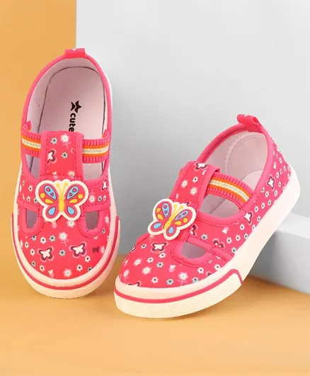 كيوت ووك حذاء سهل الارتداء مزيّن بطبعة فراشات للأطفال - وردي