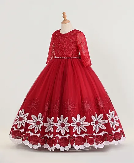 بيبكلو فستان حفلات بتفاصيل دانتيل شبكي وتطريزات - أحمر