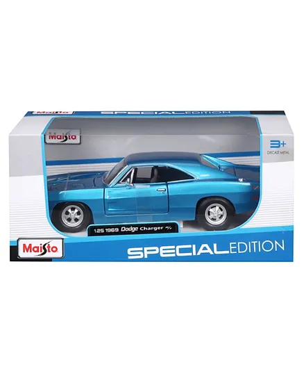 Maisto 1969 Dodge Charger R/T 1:25 Scale Model Vehicle - Blue