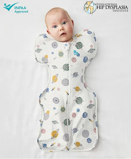 Love to Dream Stage 1 Swaddle Original 0.2 TOG Medium - Multicolor