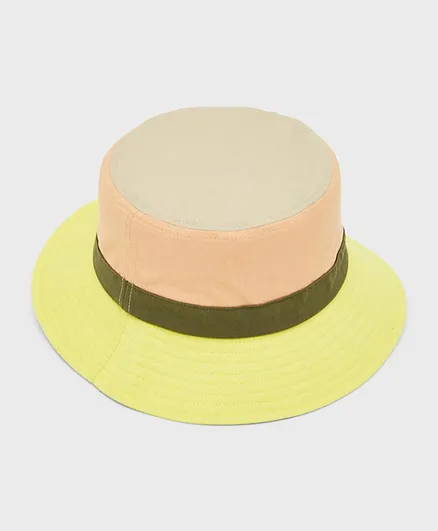 نيم إت قبعة دلو بتصميم ملون مقسم - لون سلمون فاتح