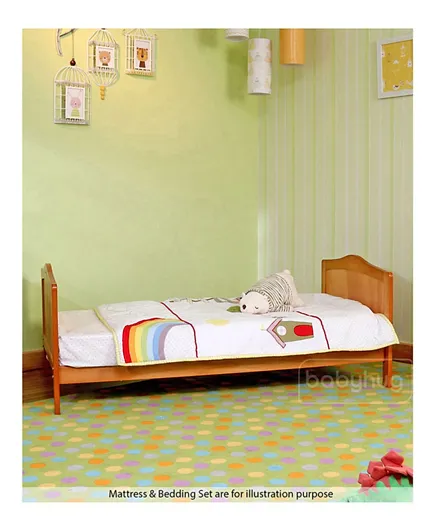 سرير الأطفال الخشبي ميرلينو 2 في 1 قابل لتعديل الطول قابل للعب والتجمبع بتصميم عتيق من بيبي هج