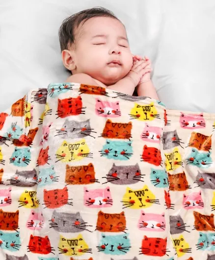 Babyhug 100% Polyester Coral Blanket Kitty Print - Multicolor