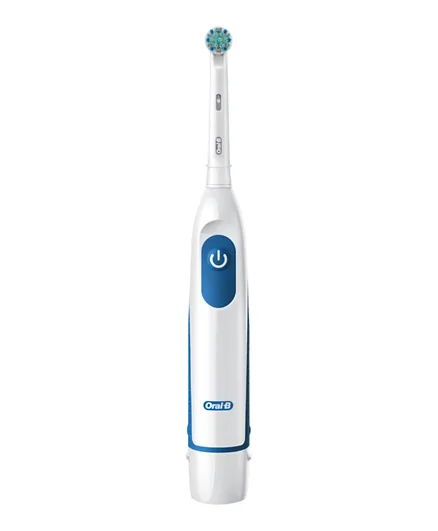 Oral-B Pro Expert Electric Toothbrush Battery Operated With Replaceable Brush Head