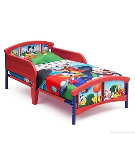 سرير أطفال بلاستيكي بتصميم ميكي ماوس من ديلتا تشيلدرن - متعدد الألوان