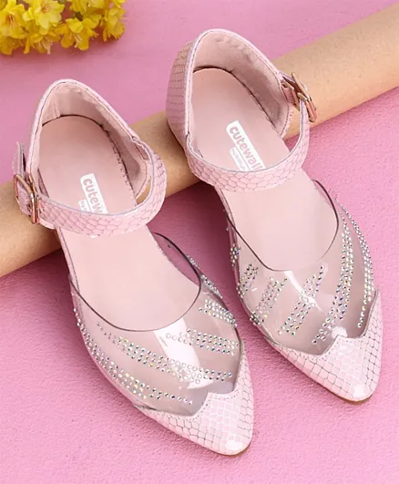 Cute Walk by Babyhug Sandals - Pink