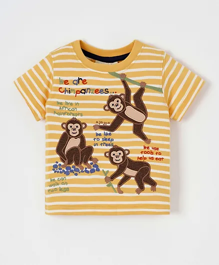 جوجو مامان بيبي تيشيرت بتصميم تشيمبانزي  - لون الخردل