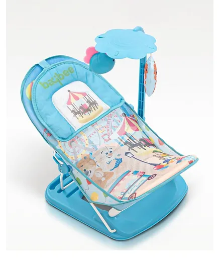 بايبي - كرسي استحمام للأطفال دونا المضاد للانزلاق مع شريط ألعاب معلق - أزرق