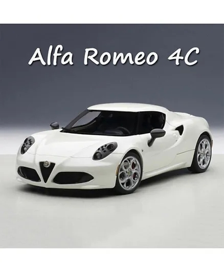 Motormax Die Cast Alfa Romeo 4C - White