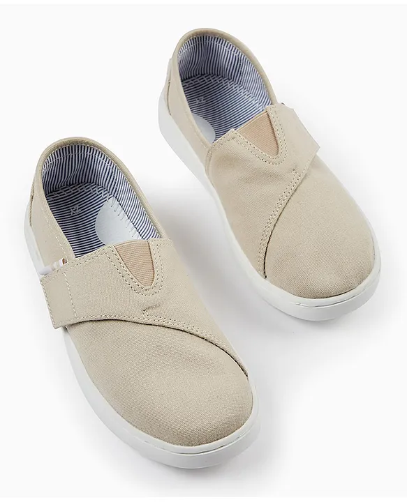 Non slip hotsell velcro shoes