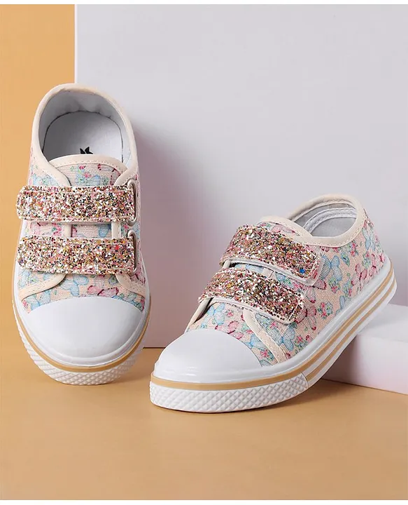 Cute walk by store babyhug casual shoes