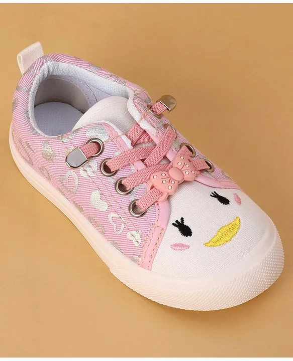 Cute walk by 2024 babyhug casual shoes