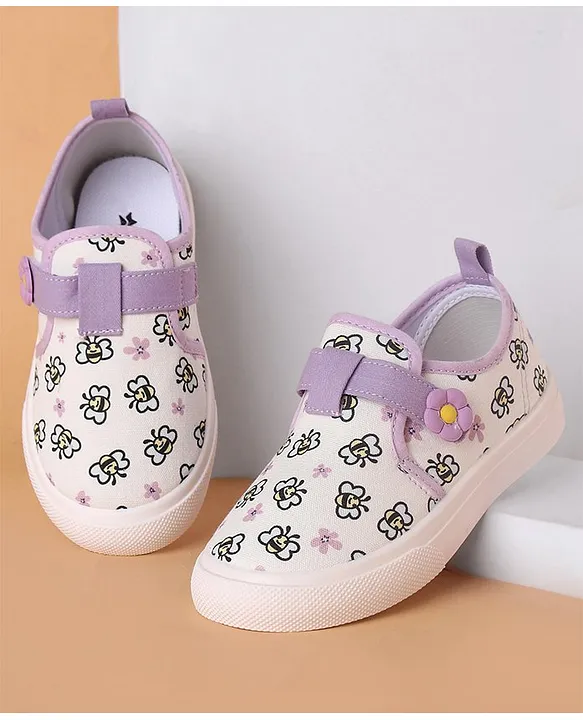 Cute walk shoes online on sale