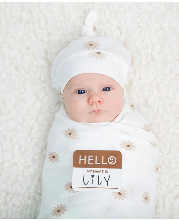 Newborn hat hot sale and swaddle