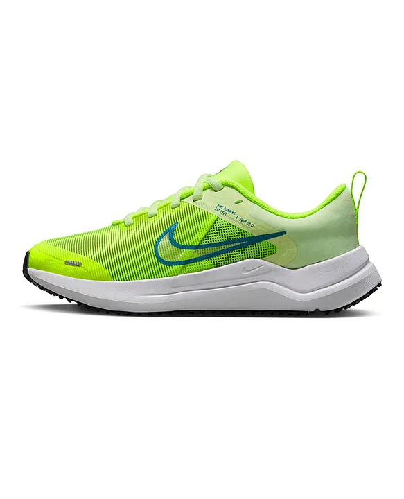 Nike downshifter 8 green best sale