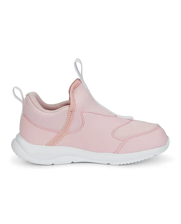 Pale 2024 pink pumas