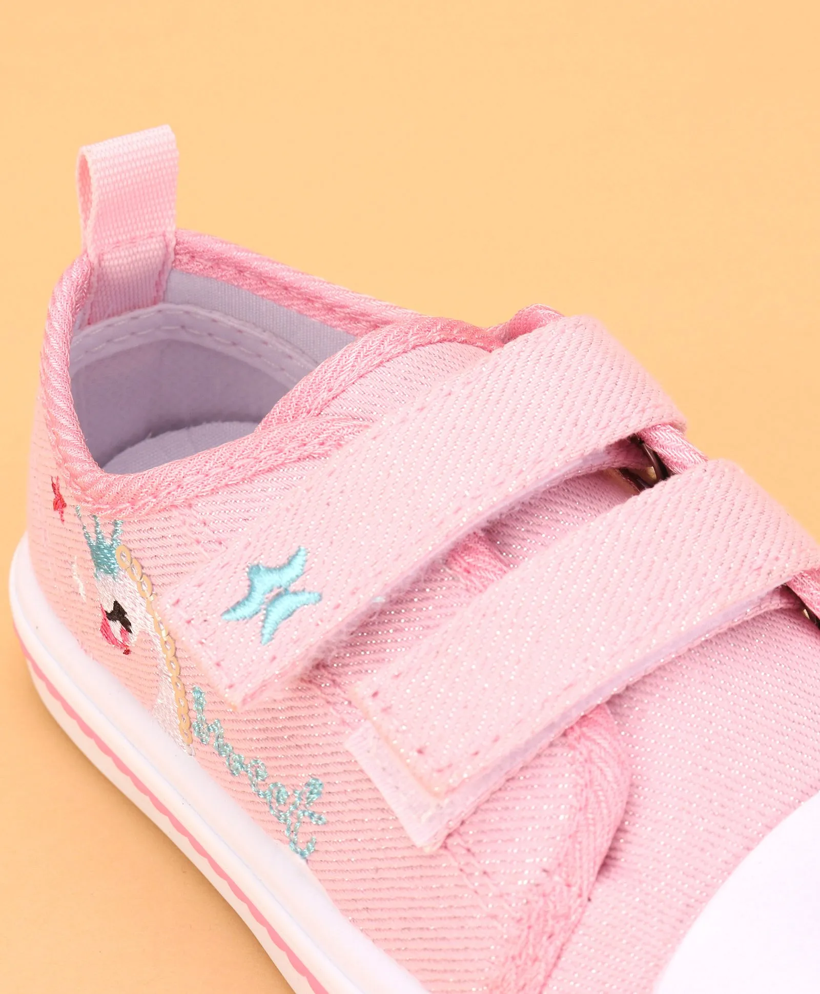 Cute Walk by Babyhug Casual Shoes With Velcro Closure and Swan ...